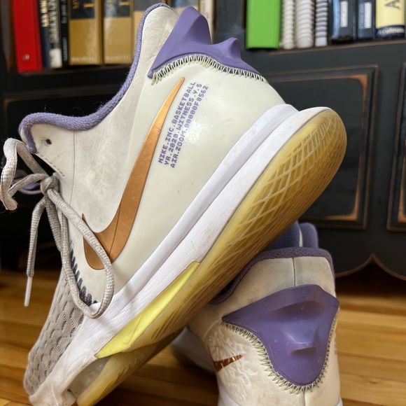 NIKE LEBRON WITNESS 5 CQ9380-102 - Picture 5 of 7